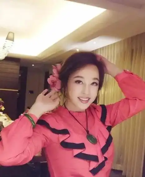 刘晓庆:最大遗憾不是与陈国军的离婚,而是被宁静"拐走"的姜文