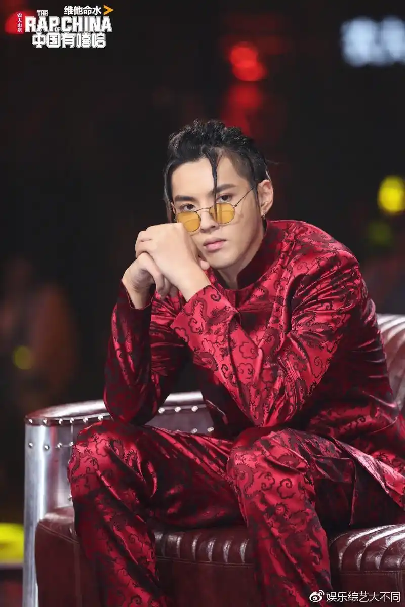中国有嘻哈决战之夜双冠军竟为特殊照顾