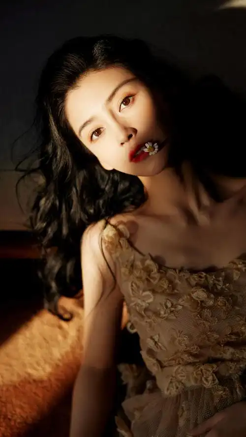 性感美女angelababy手机壁纸图片_明星_手机壁纸下载_美桌网