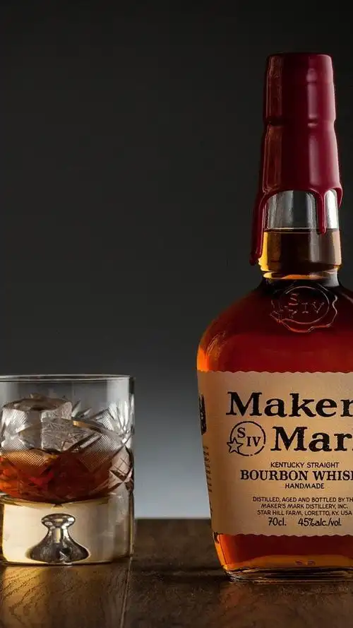 酒精饮料,威士忌,瓶子,杯子 iphone 壁纸