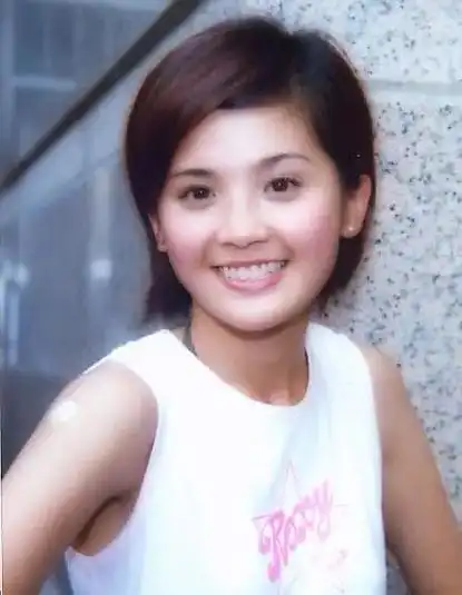 收集一些蔡卓妍阿sa的少年气