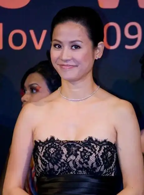 古天乐在线召唤宣萱绯闻情侣同框甜笑粉丝高呼在一起