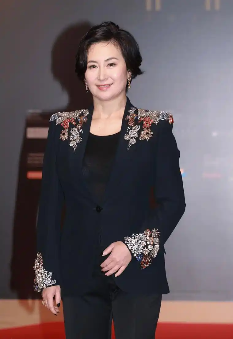 "丫头教"刘晓庆,赵雅芝生图流出,这一次,女神都被撕下面具