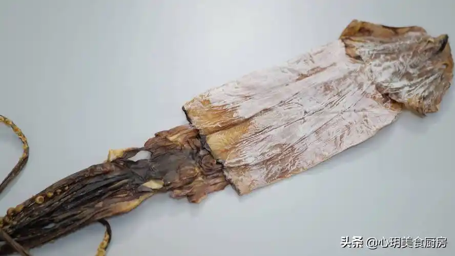 泡发鱿鱼墨鱼干别只用清水海边人教正确做法2小时泡发5倍大