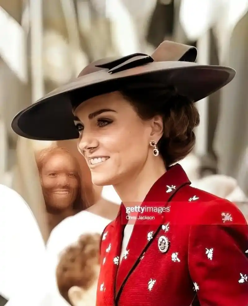 近日,有媒体报道,英国王室成员凯特为了阻止梅根参加一个重要仪式