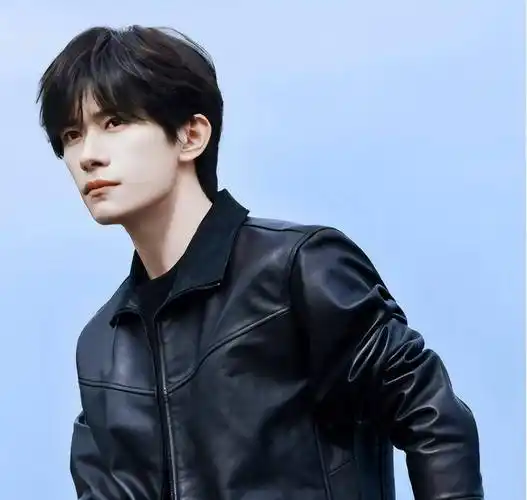 易烊千玺不再隐瞒,自曝"消失"一年半的内幕,尔冬升只说对一半