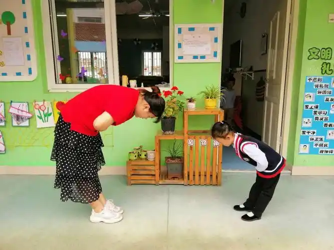 临海市杜桥镇芳琴幼儿园礼仪篇