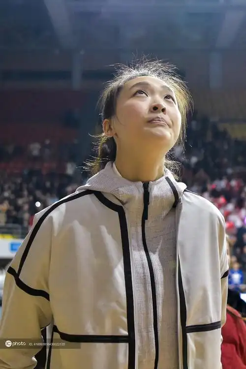 前中国女排队长惠若琪退役仪式举行