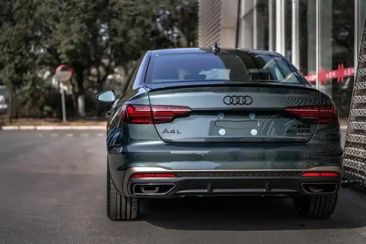 92绿色的a4l居然卖93了_奥迪a4l社区_易车社区