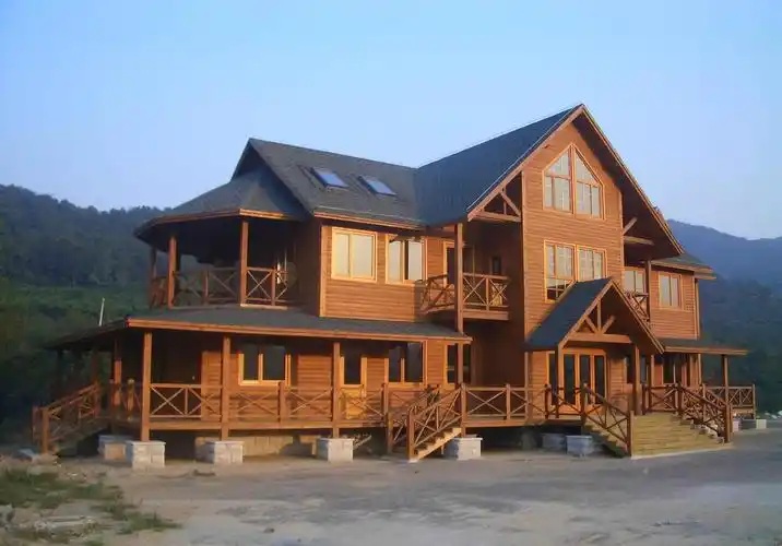 聊城木屋别墅 厂家直销木房子 成品木屋 现代木屋 防腐木木屋改造二层