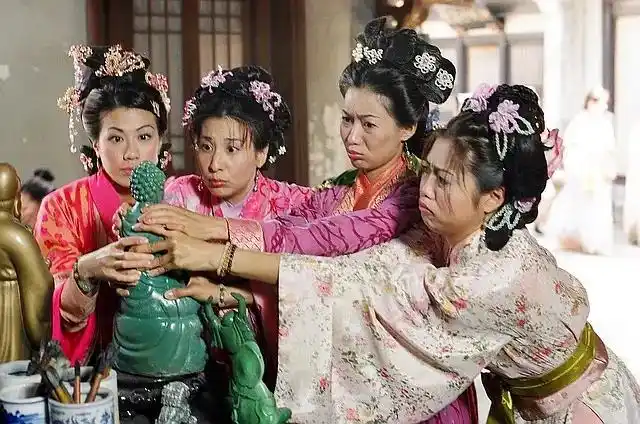 tvb出品的皆大欢喜真是打发时间趣味无穷的神剧