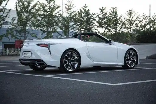 23款雷克萨斯lc500敞篷跑车现车最新价格189万可分期