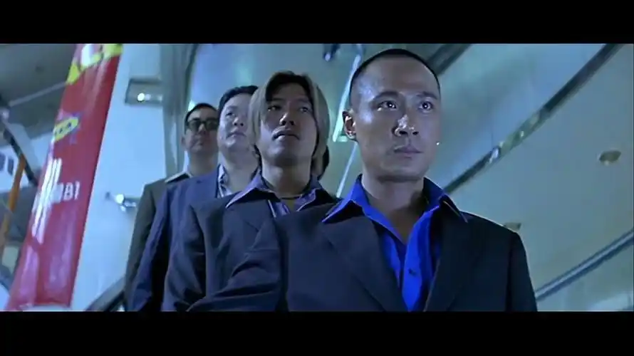 《枪火》:杜琪峰创作了一部自己都无法超越的电影.