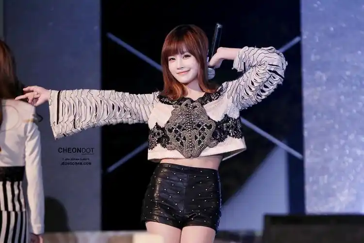 全宝蓝生日快乐!