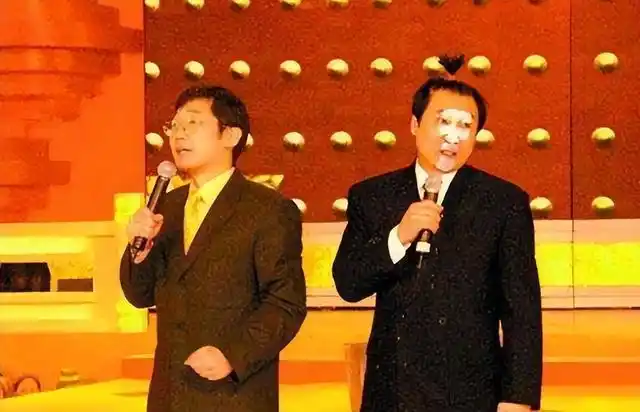 作为南派相声的代表,"奇志大兵"曾给无数观众带来欢笑.