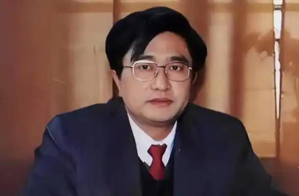 纪实沈阳黑老大刘涌持枪袭警被无罪释放最高法介入执行死刑