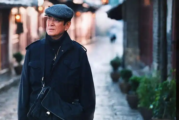 追忆高仓健:那个为了电影戒烟戒咖啡的人生偶像