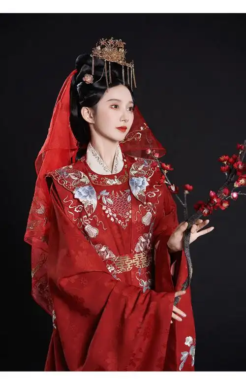 olome-良缘夙缔:明制婚服大襟重工马面裙霞帔腰带嫁衣汉服女冬 红色