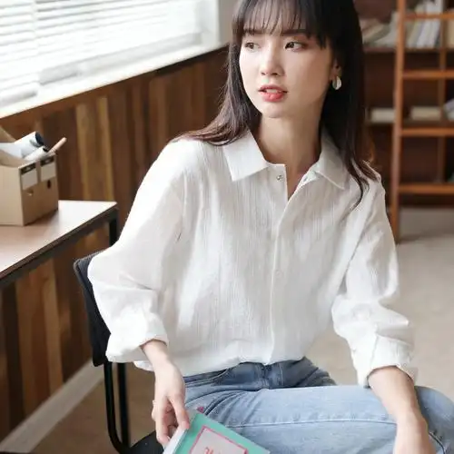 棉麻法式白色长袖衬衫女2022春装新款竖条纹薄衬衣女别致打底上衣