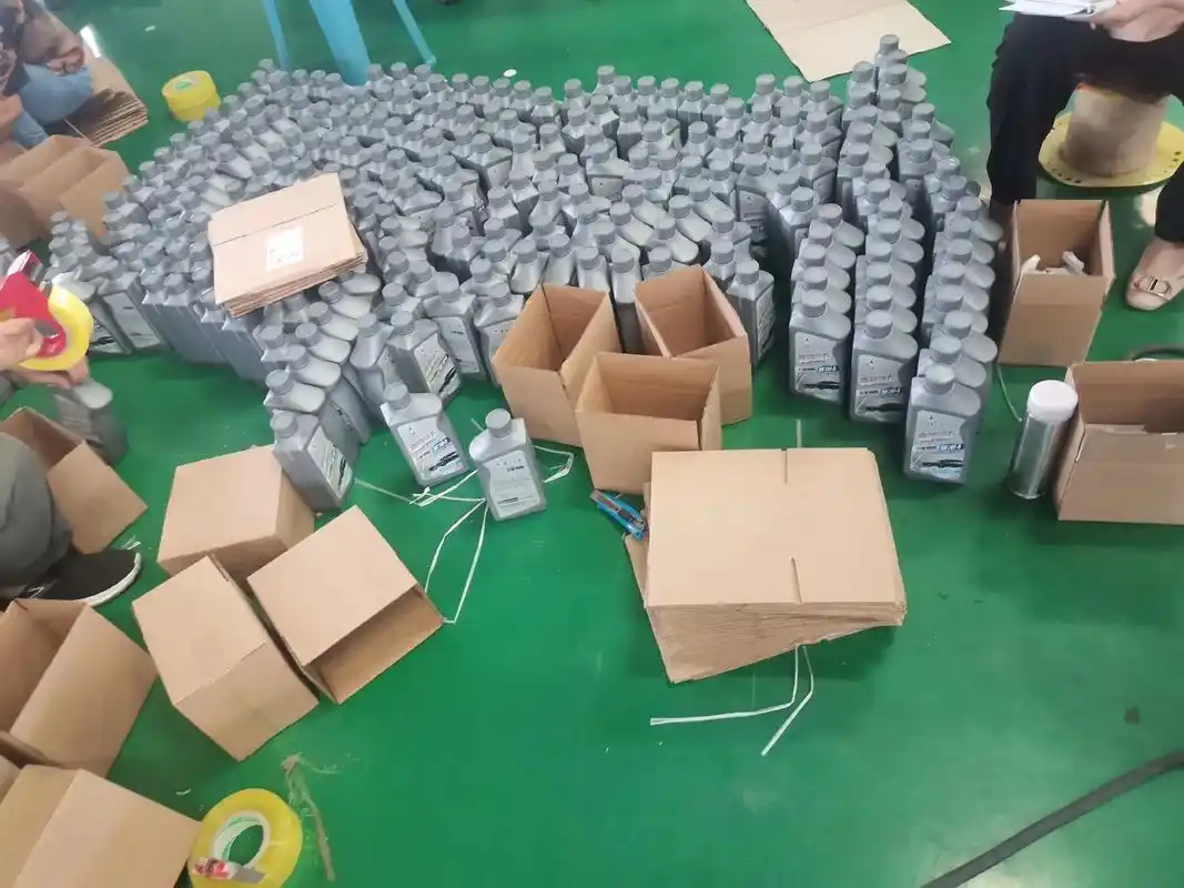 快递打包中老铁们别催