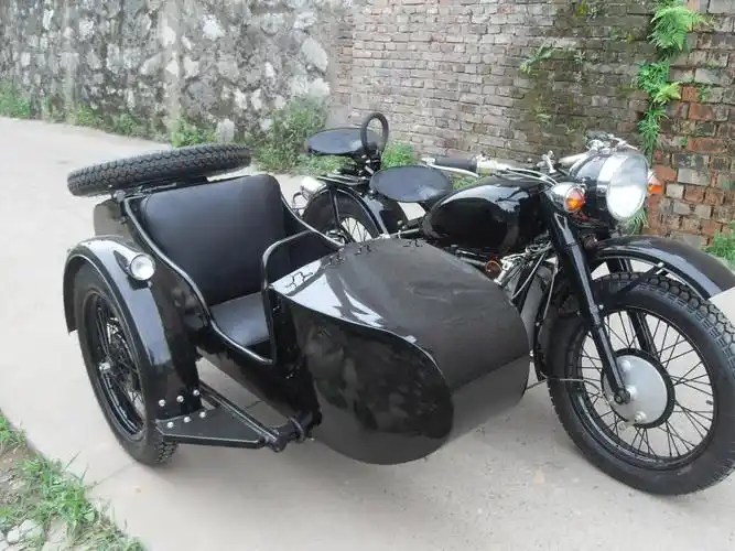 黑色亮光挎子 军挎 复古边三轮 仿古750