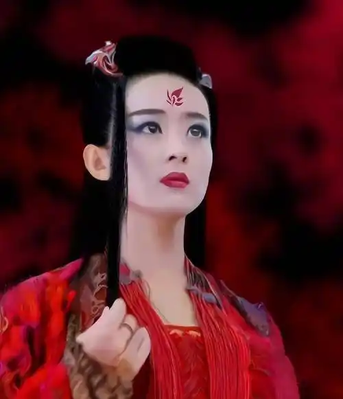 赵丽颖凭借这部剧大火,如同从原著中走出来,黑化与纯真轻松切换_观众