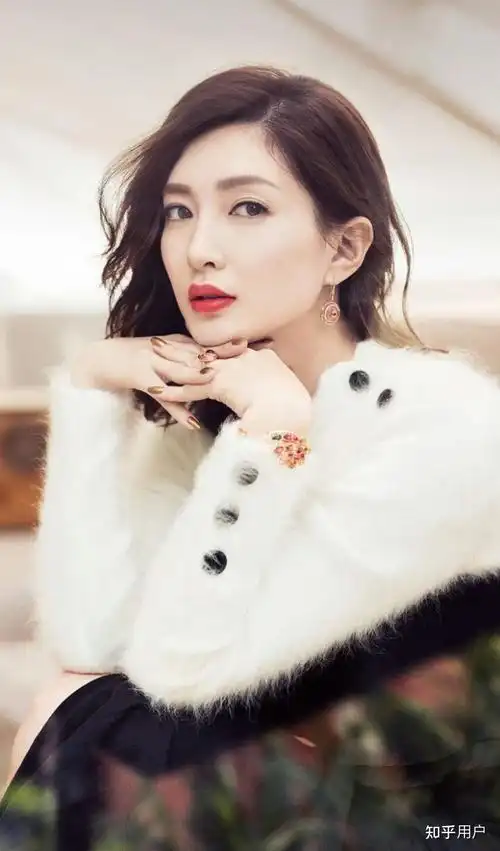 国内娱乐圈永远也捧不红的女明星都有哪几位? - 知乎
