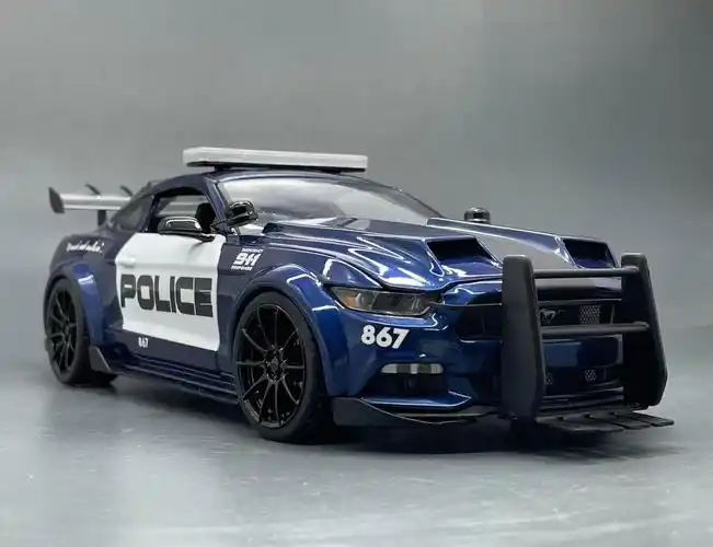 1/18 美驰图 野马