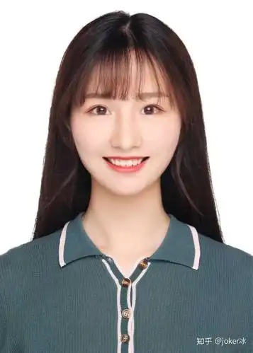 上周海马体的证件照(虽然精修过了,但对我曾经的气质和感觉还是有一定