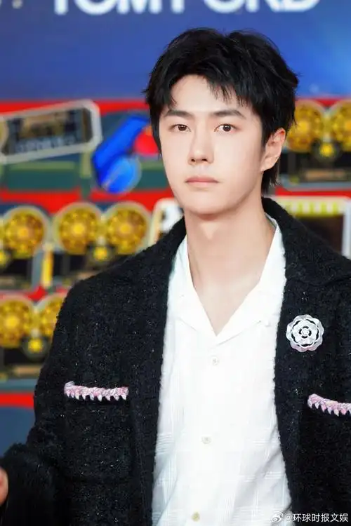 王一博##王一博 微博电影之夜##王一博头身比##王一博 不化妆#屯