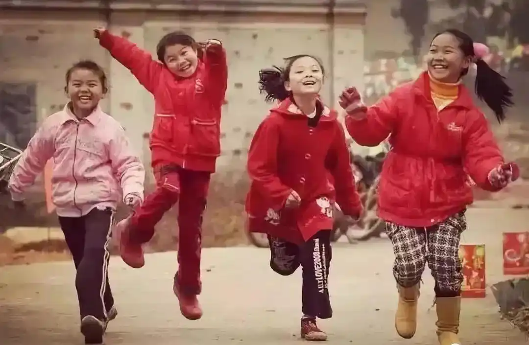 一组珍贵的过年老照片告诉你这才是我们的年味