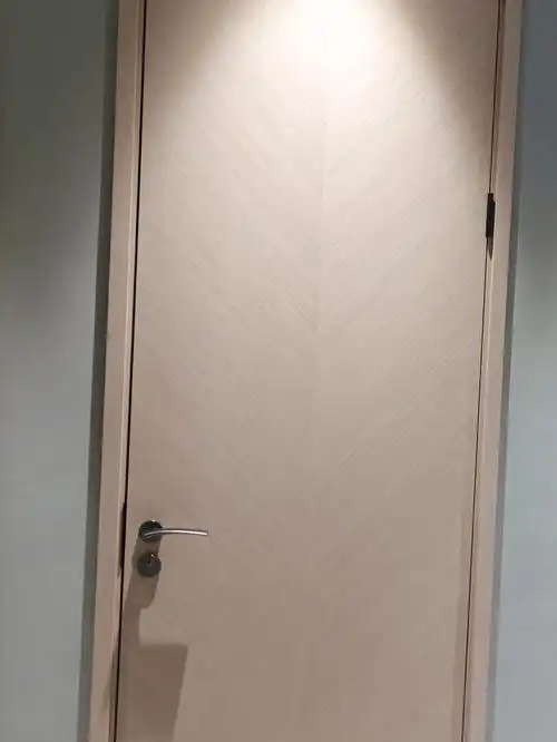 图1是浅色调的木纹,图2是深色调的木纹,此外图3色板是白色调的木纹