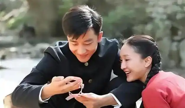 38岁的黄轩突然悟了:我不再发朋友圈,开始接纳孤独|杨幂|演员|蒋雯丽