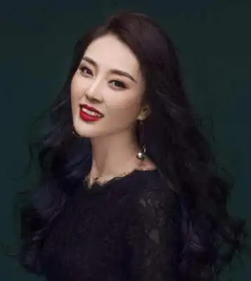 歌手苏丹个人资料-盘点历年星光大道总决赛三甲(2005-2014)你还记得哪