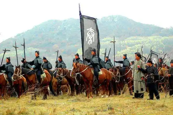 历史故事——弦高智退秦军