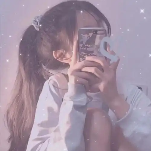 滤镜闪闪手机遮脸女生头像