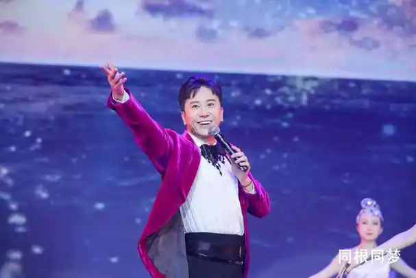 毛宁演唱《涛声依旧》