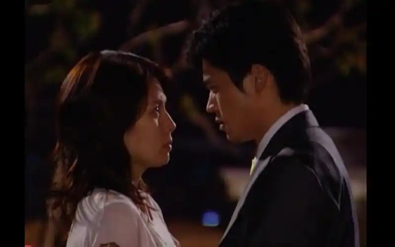 火鸟cut61 (李瑞镇 李恩珠 文晸赫)(女主冷语相对,男主强吻女主)