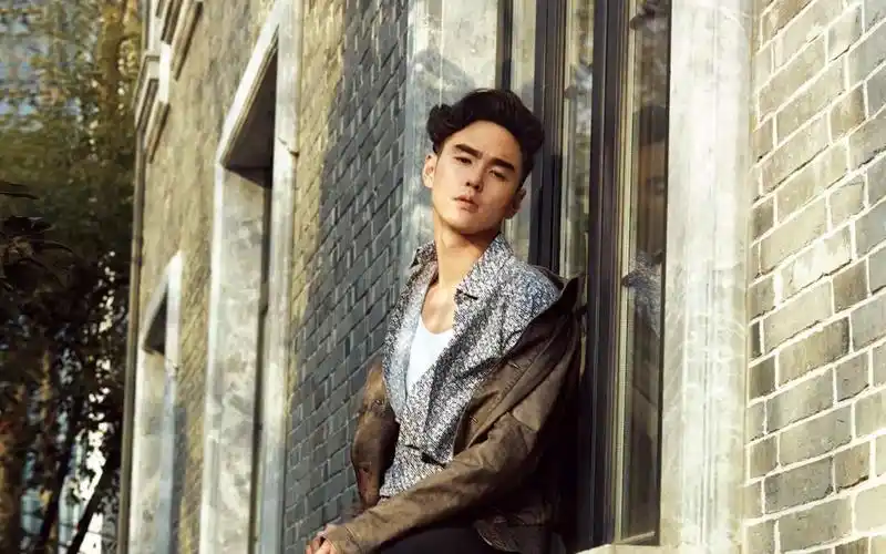 阮经天帅气迷人写真图片桌面壁纸