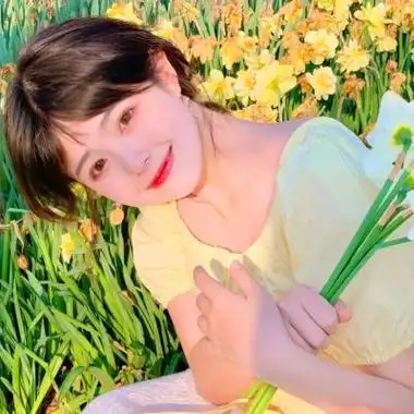 唯美好看的手捧鲜花女生头像 森系精致浪漫甜美的花朵女头_女生头像