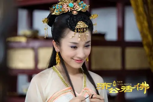 图新济公活佛徐申东剧照美翻天戏中大跳飞天舞惊艳众人