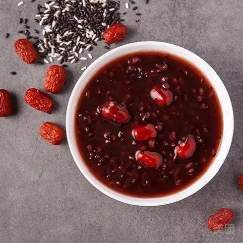 黑米红枣粥图片
