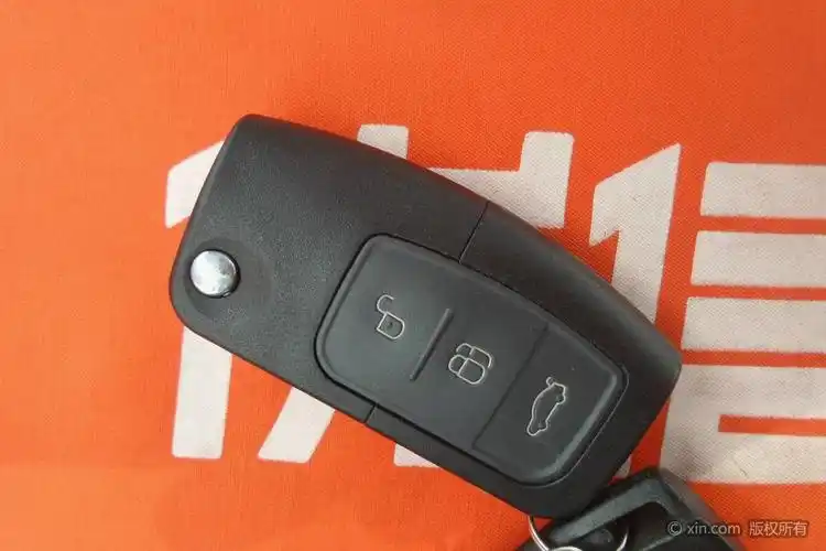 福特福克斯钥匙