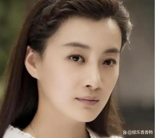 徐梵溪14岁出道3上春晚男友5亿娶闺蜜现40岁成大龄剩女