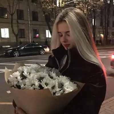 超拽霸气欧美女生头像