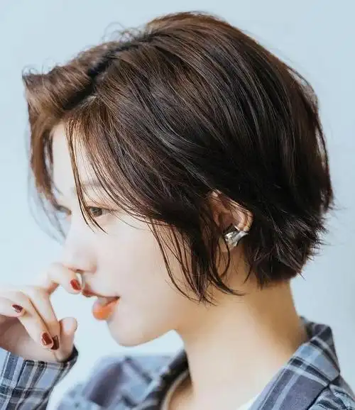 流行发型抢先看,每一款都魅力尽显|短发|微卷|减龄|知性|空气刘海_网