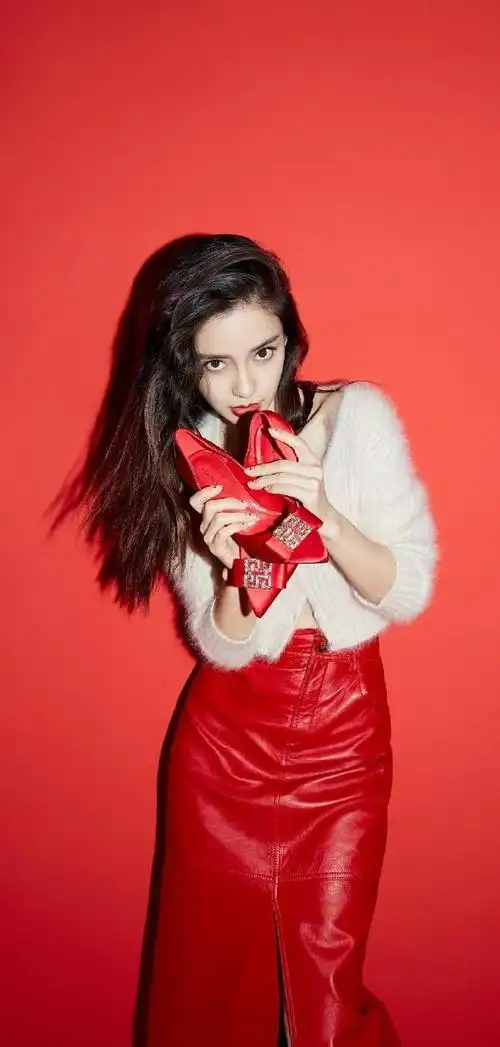 烈焰美人angelababy红色写真