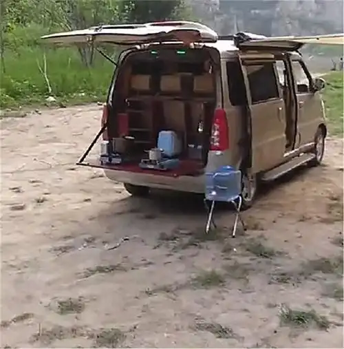 五菱宏光改装房车图片 (第1页)