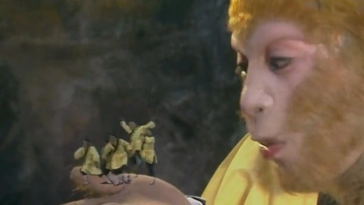 孙悟空拔猴毛技能背后的秘密,之所以嚼碎了再吹气,原来暗藏玄机