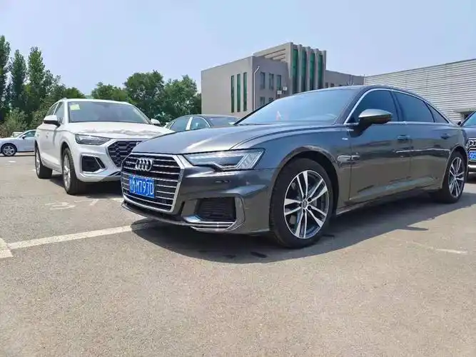 奥迪a6l天云灰实拍